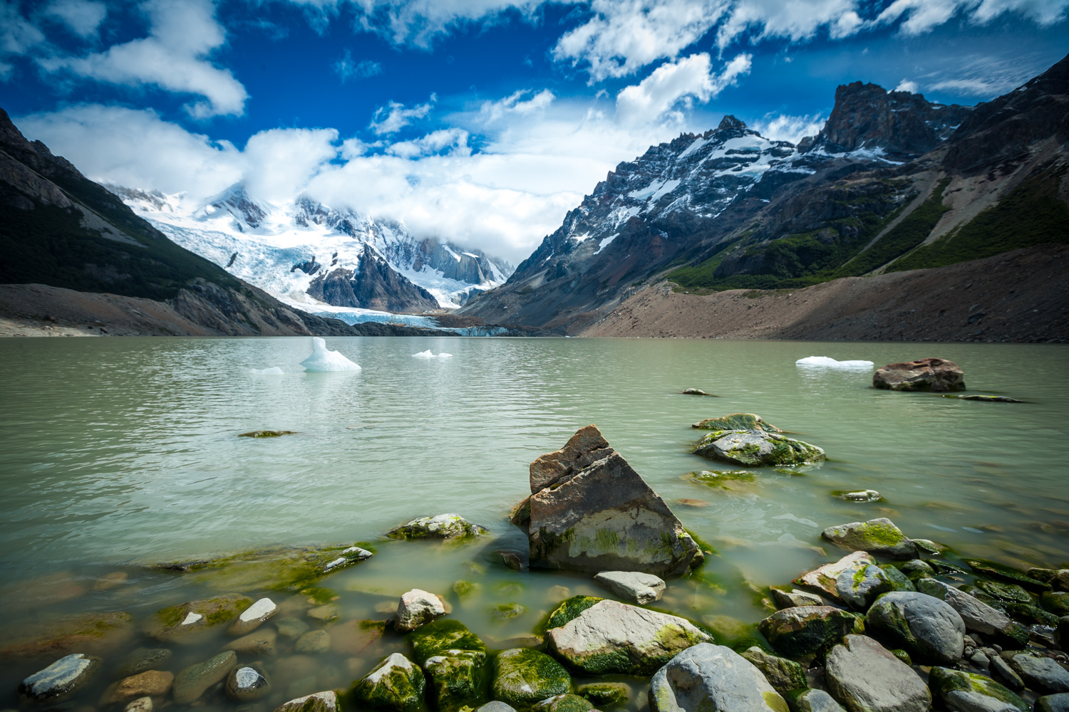 PATAGONIA2011_0205_134940-1546_MVA