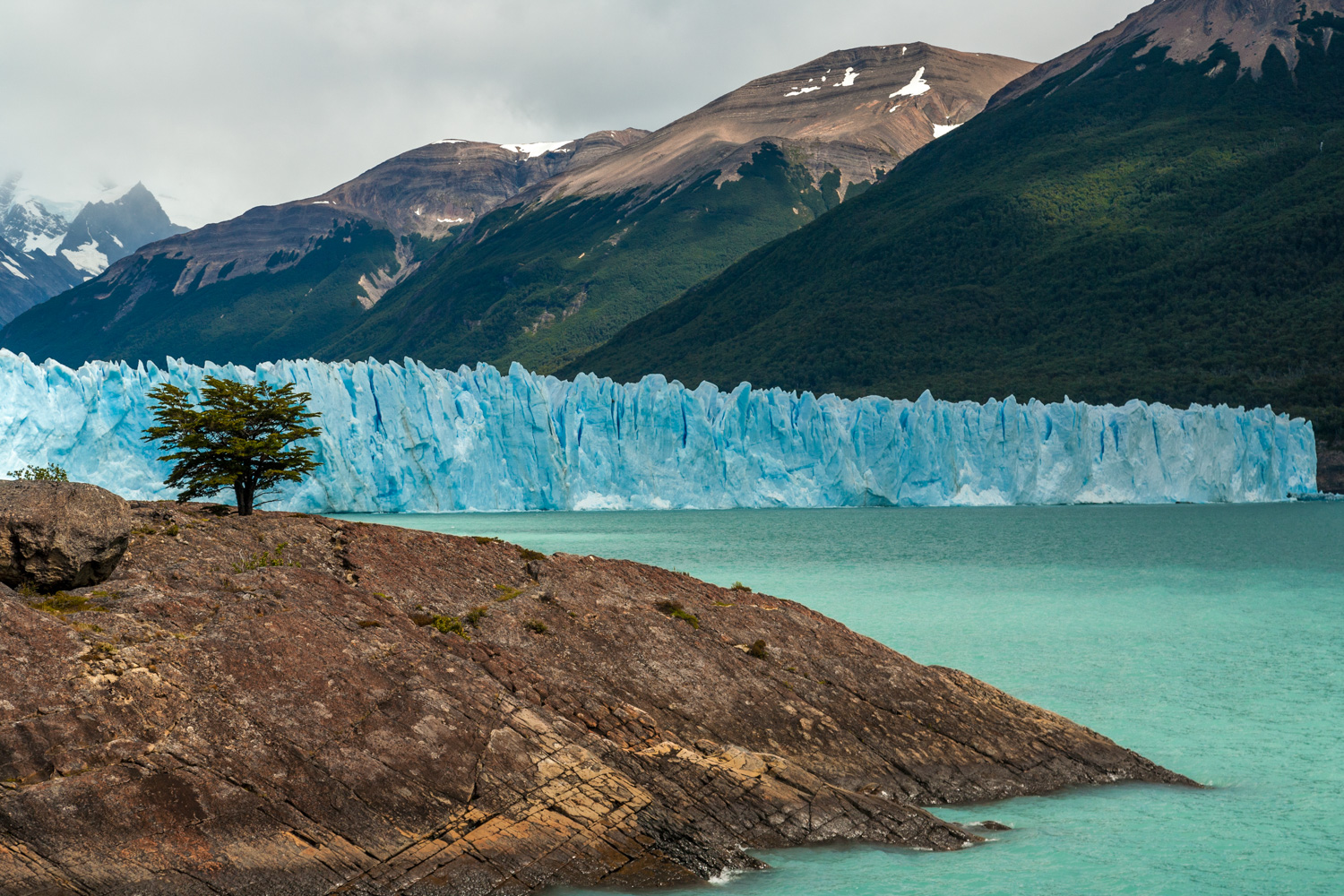 PATAGONIA2011_0208_132644-1859_MVA